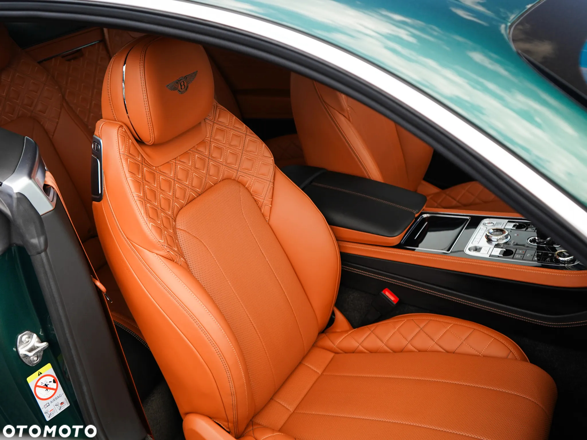 Bentley Continental GT - 15