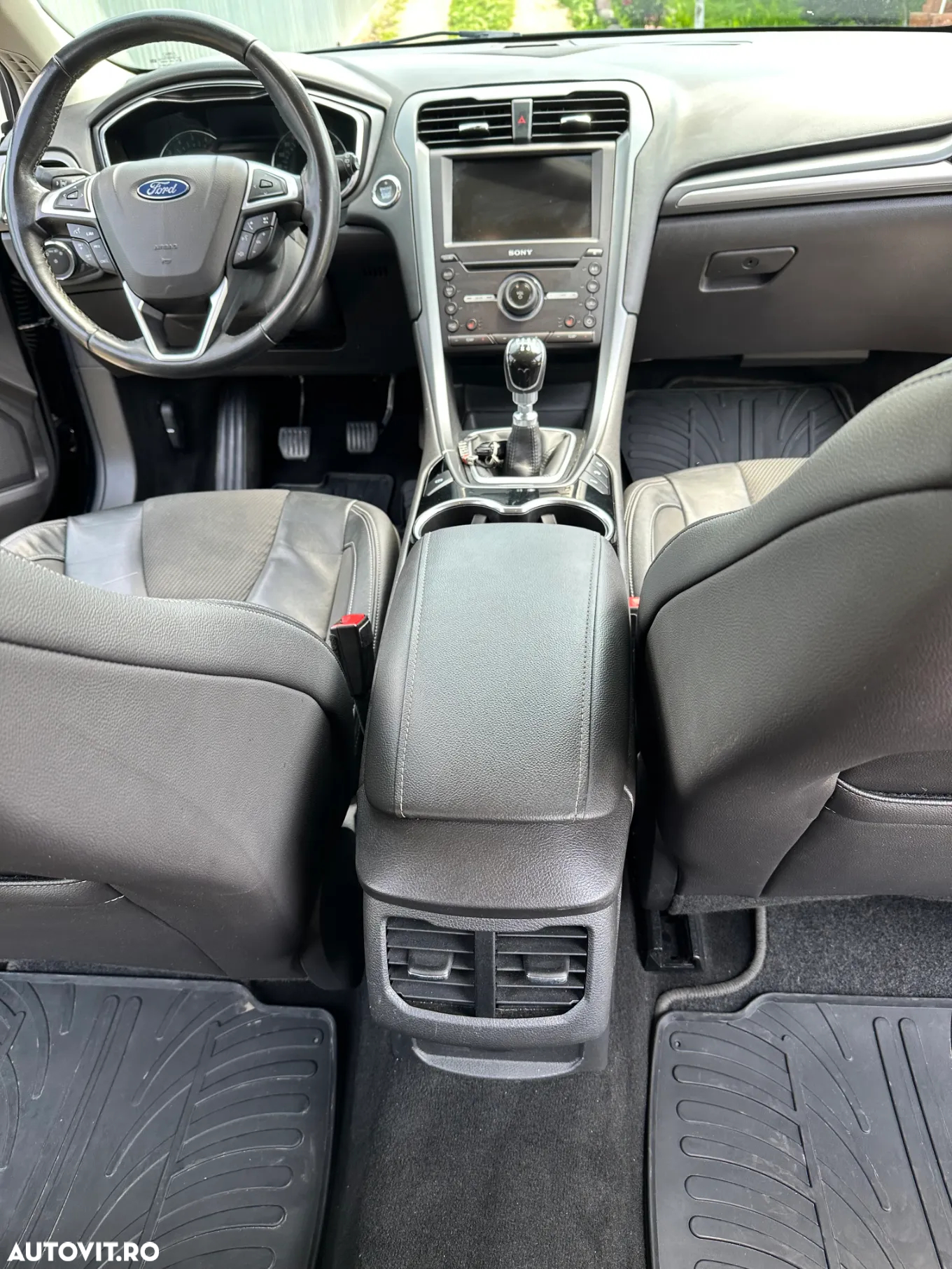 Ford Mondeo 2.0 TDCi Titanium - 21