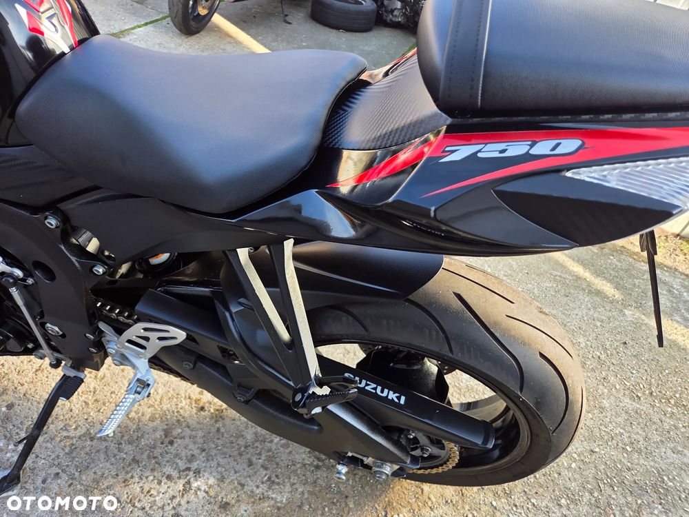 Suzuki GSX-R - 29