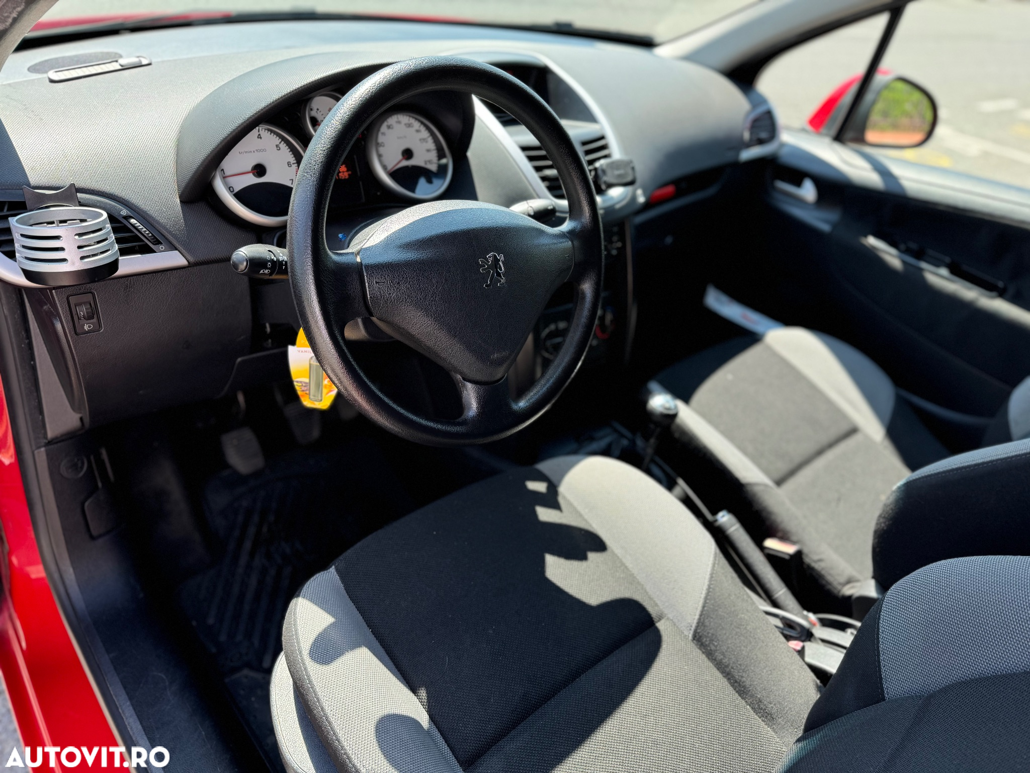 Peugeot 207 1.4E 16V Trendy - 5