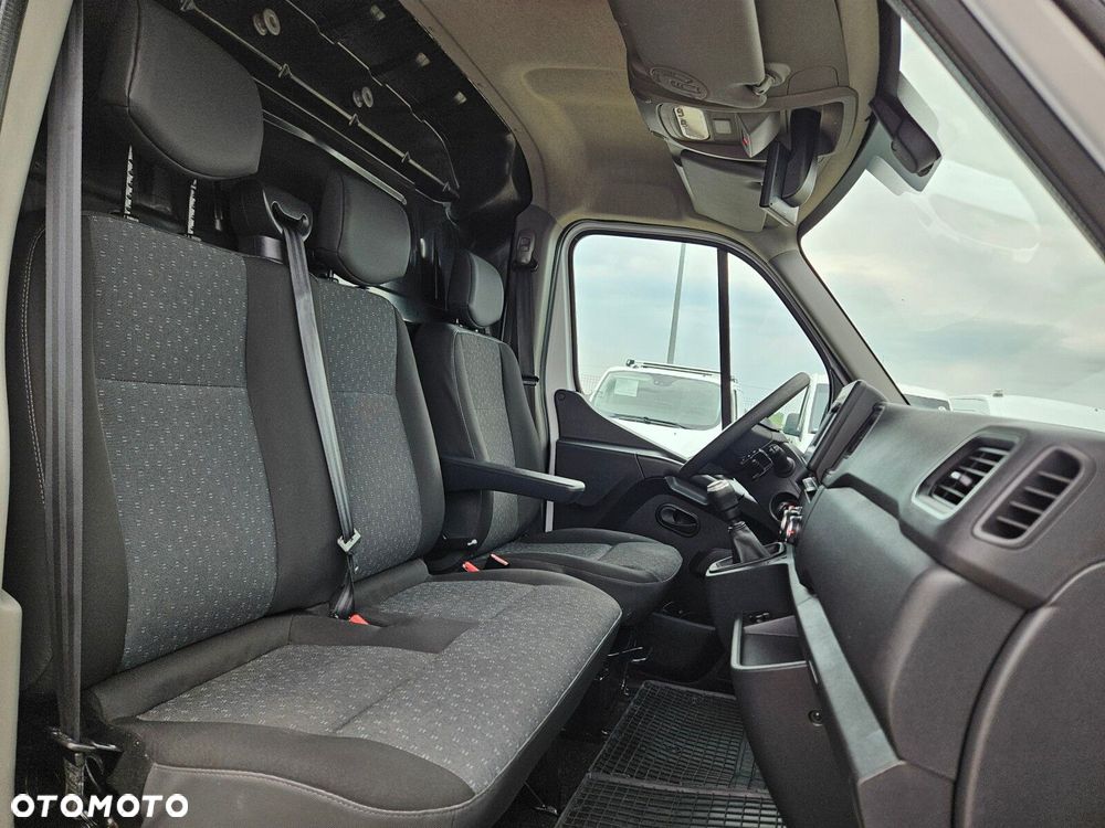 Opel movano L2H2 *64999zł Netto* 2.3 CDTi/136KM - 31