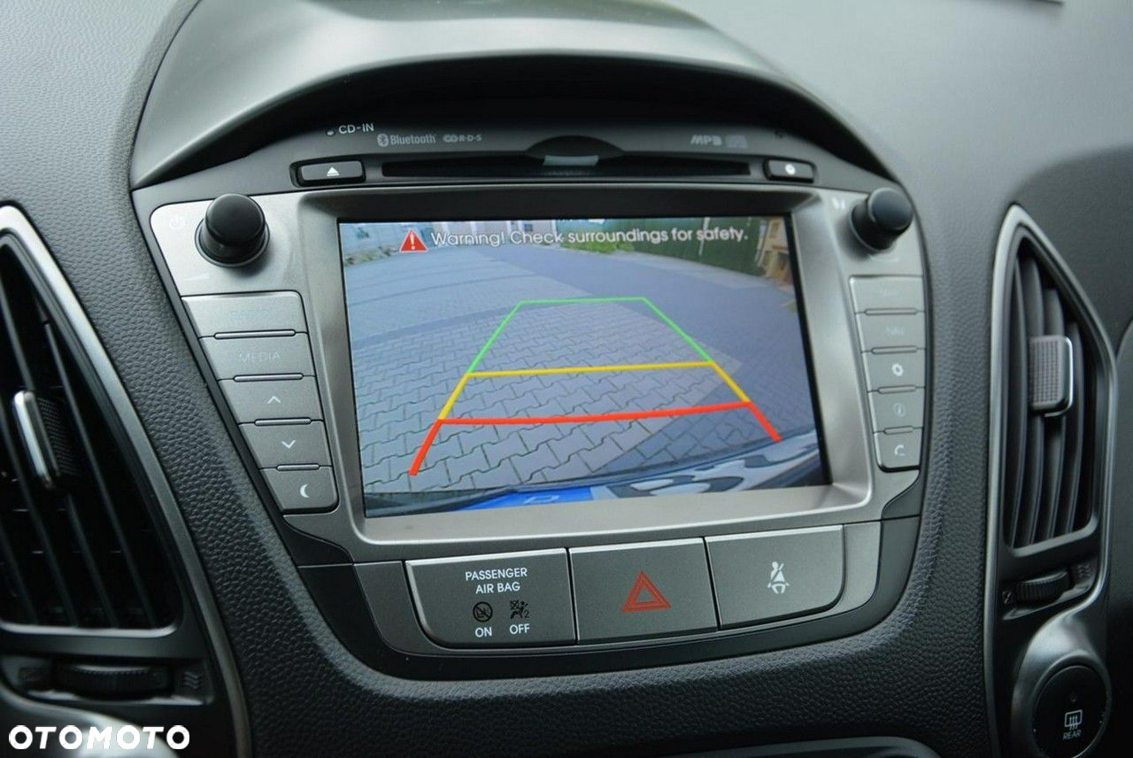Hyundai ix35 2.0 CRDi 4WD Automatik Premium - 22