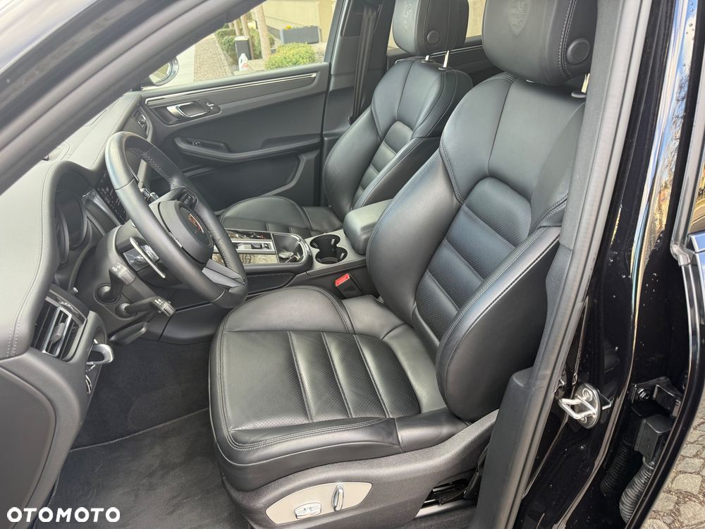 Porsche Macan T - 14