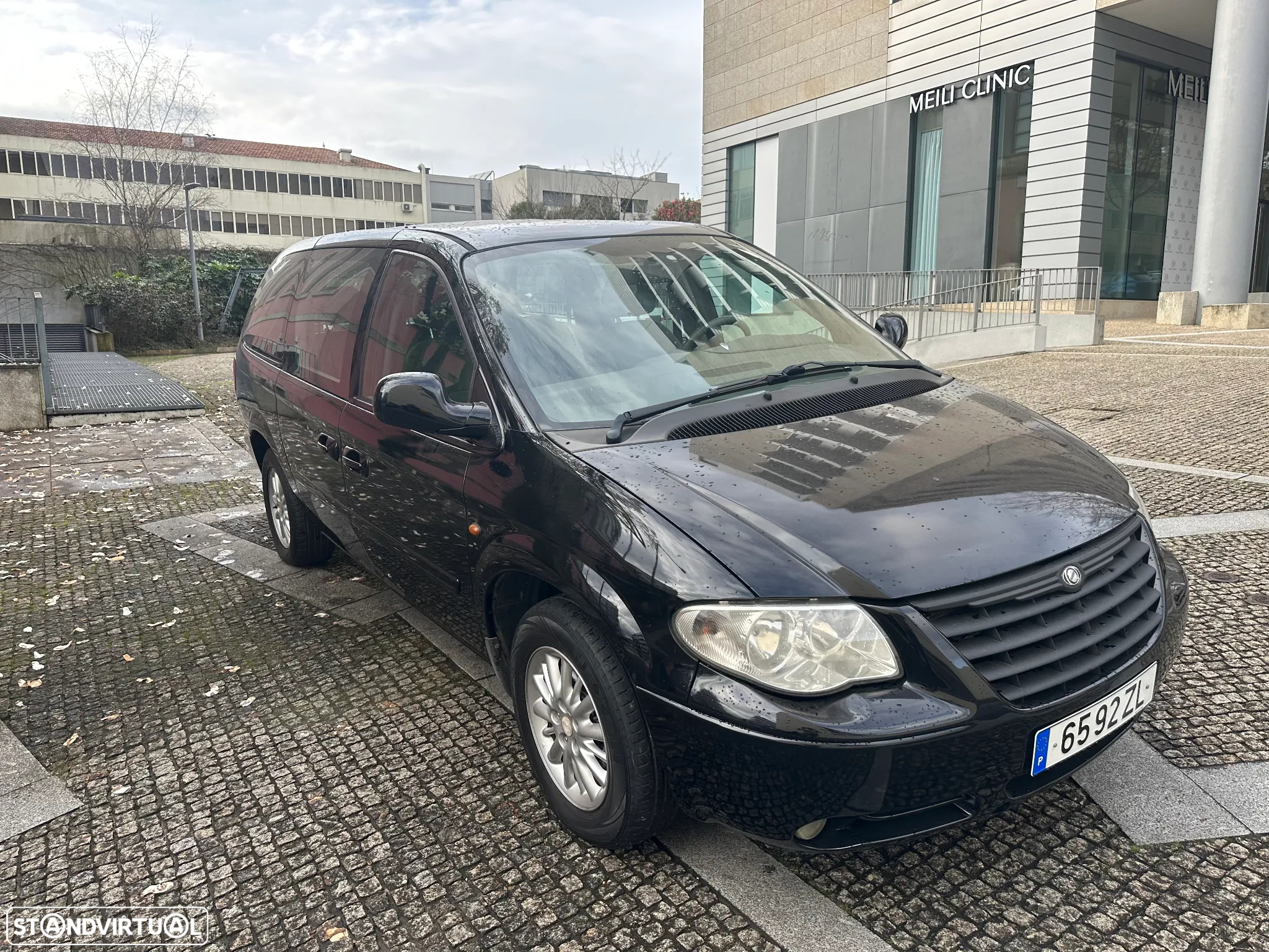 Chrysler Voyager 2.8 CRD ATX SE - 12