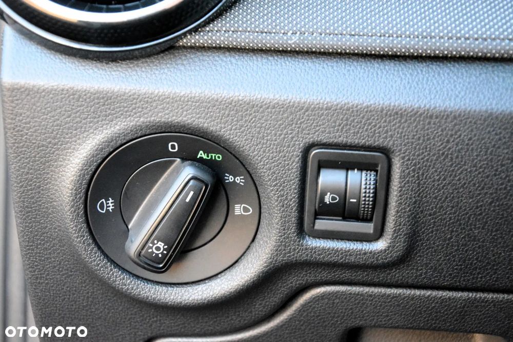 Skoda Fabia 1.0 Ambition - 18