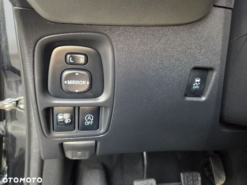 Toyota Aygo x-play touch - 23