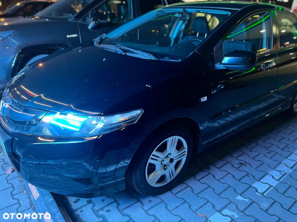 Honda City 1.4 Comfort - 4