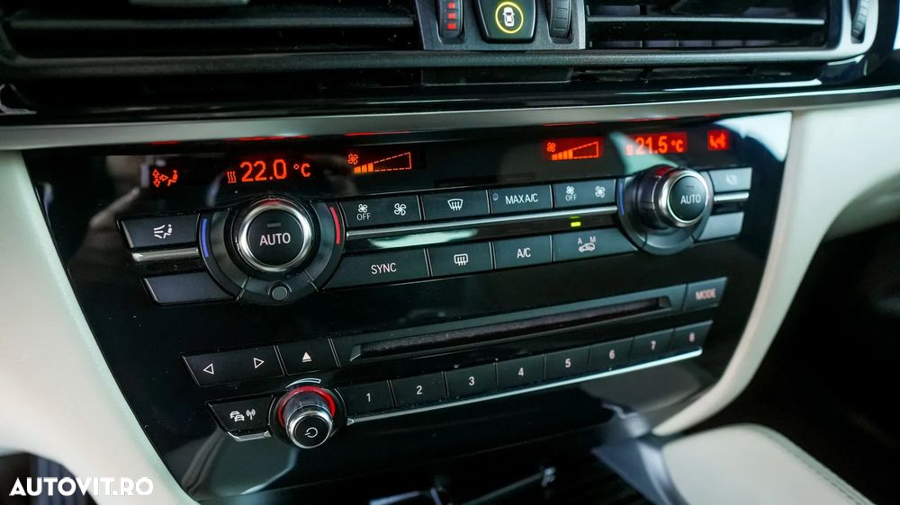 BMW X6 xDrive30d - 15