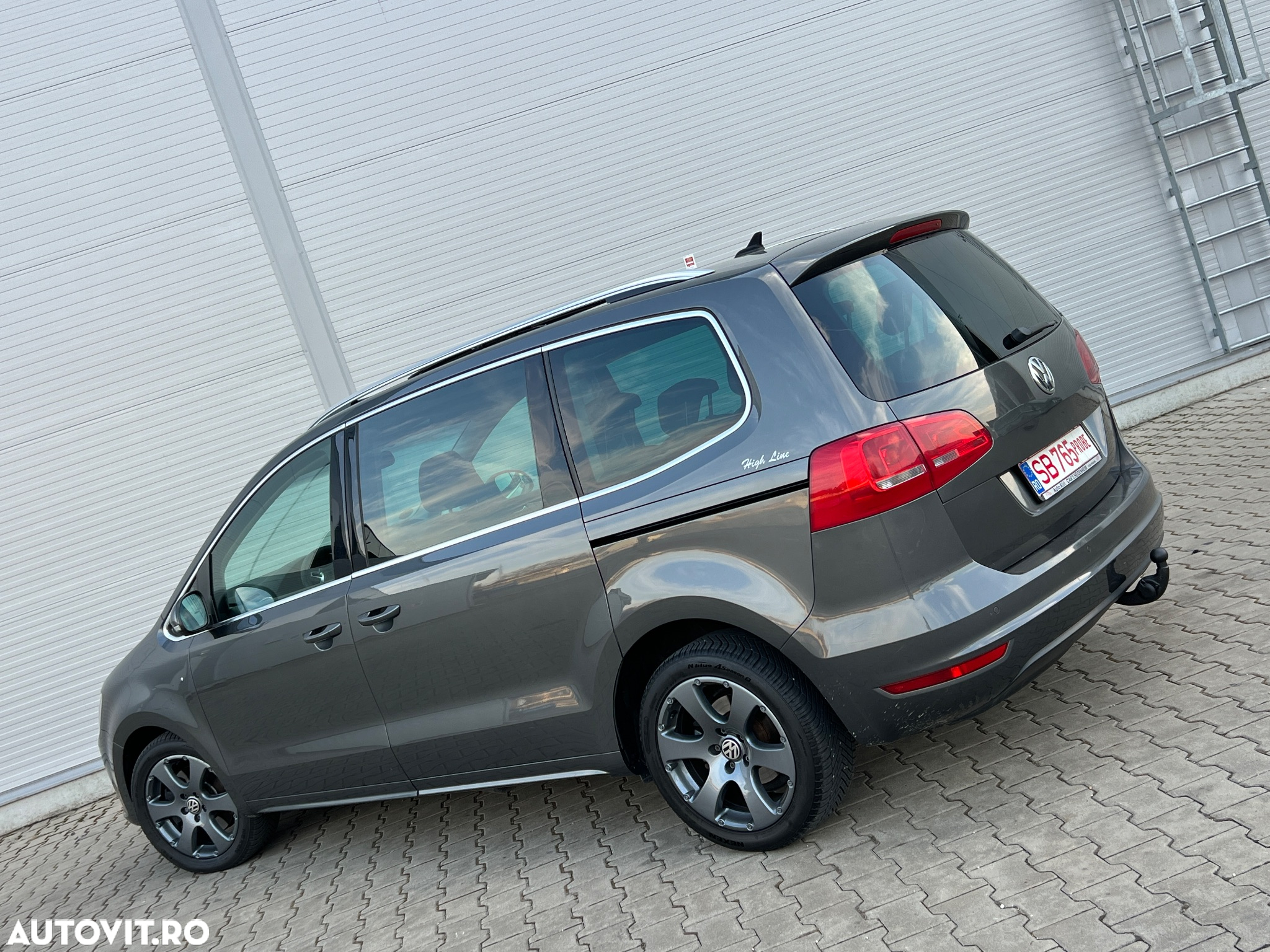 Volkswagen Sharan 2.0 TDI DSG Blue Motion Style - 6