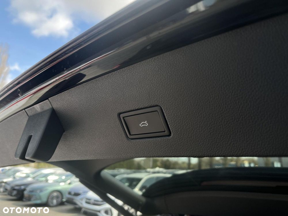 Volkswagen T-Roc 1.5 TSI R-Line DSG - 33