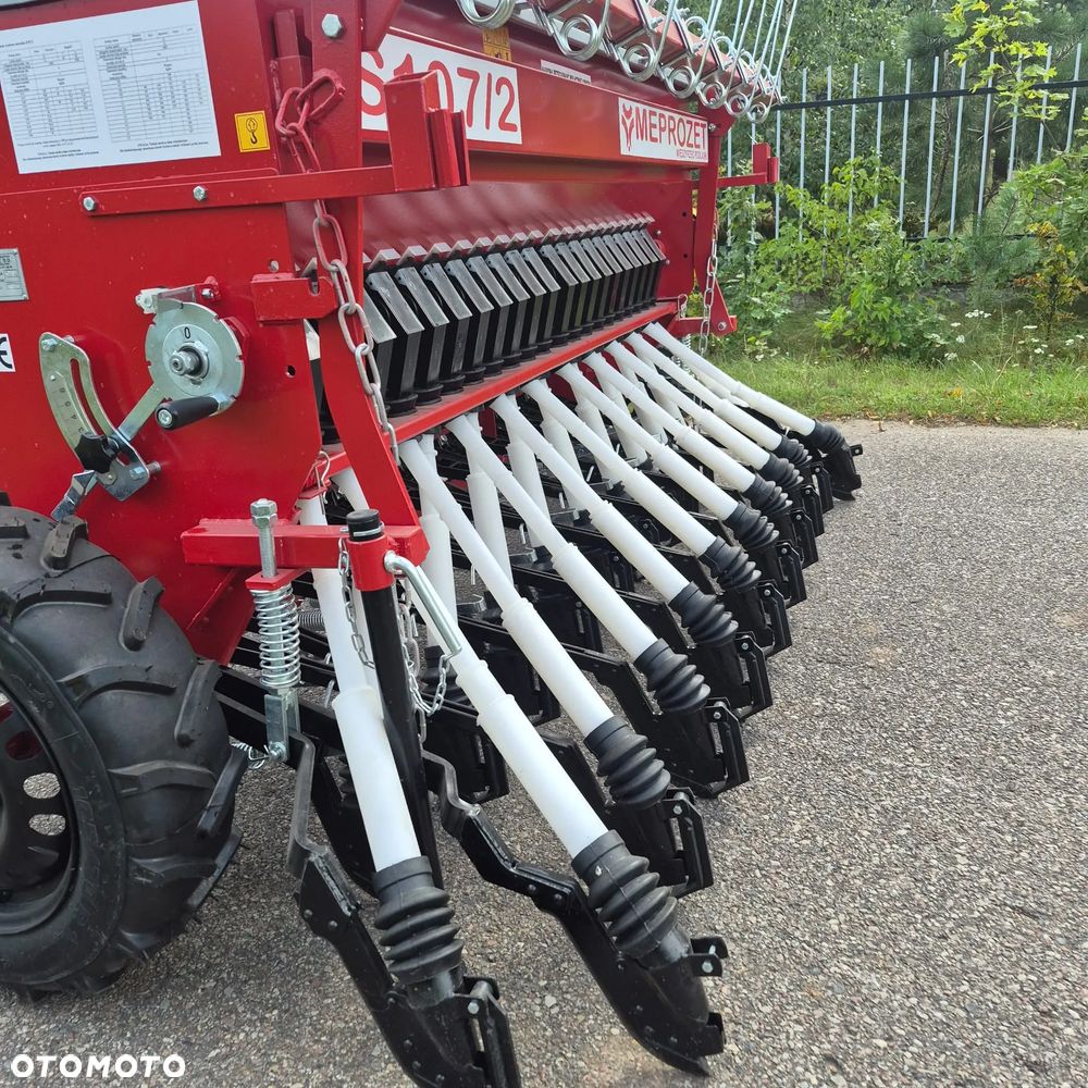 Meprozet Siewnik zbożowy 2-talerzowy S117T MEPROZET 3,0m; Siewnik zbożowy stopkowy-redlicowy S107/2 MEPROZET 2,5m; Siewnik zbożowy stopkowy-redlicowy S107 MEPROZET 3,0m - 31