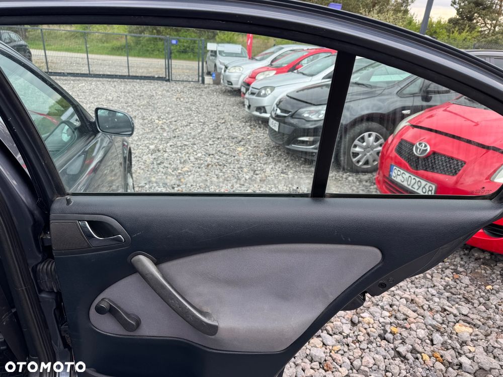Skoda Octavia 1.6 Tour - 15