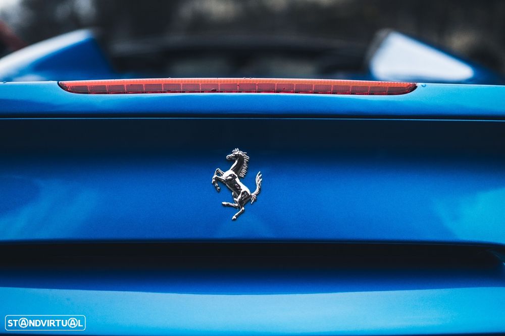 Ferrari 488 Spider - 13