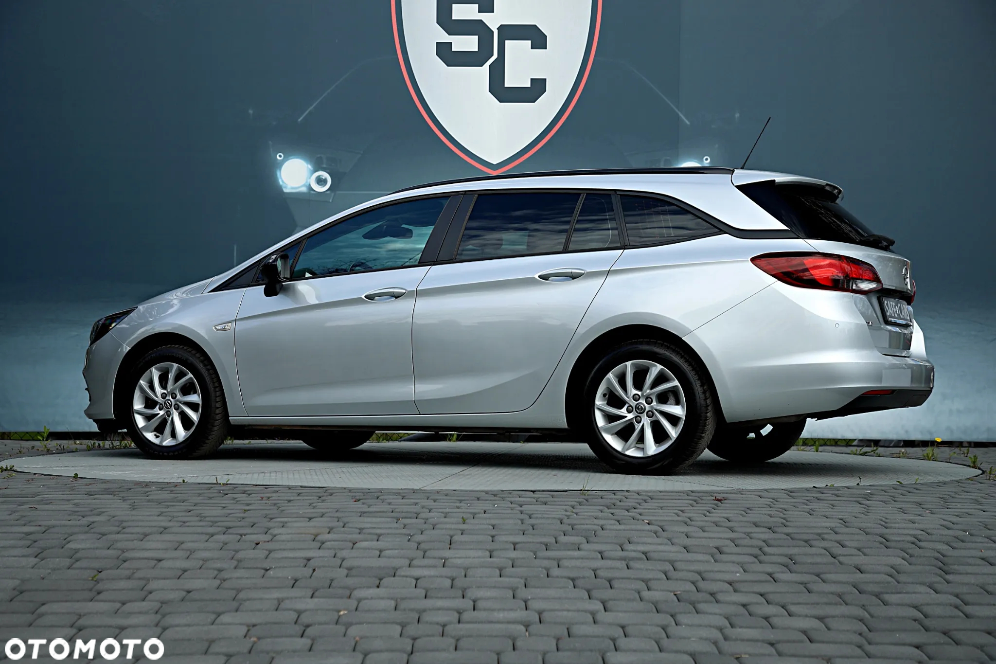 Opel Astra V 1.5 CDTI Edition S&S - 8