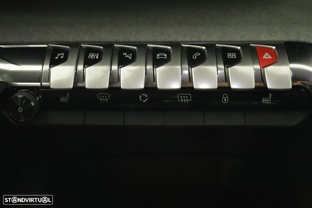 Peugeot 3008 1.2 PureTech GT EAT8 - 14