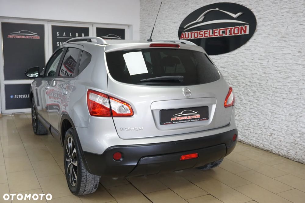 Nissan Qashqai - 12
