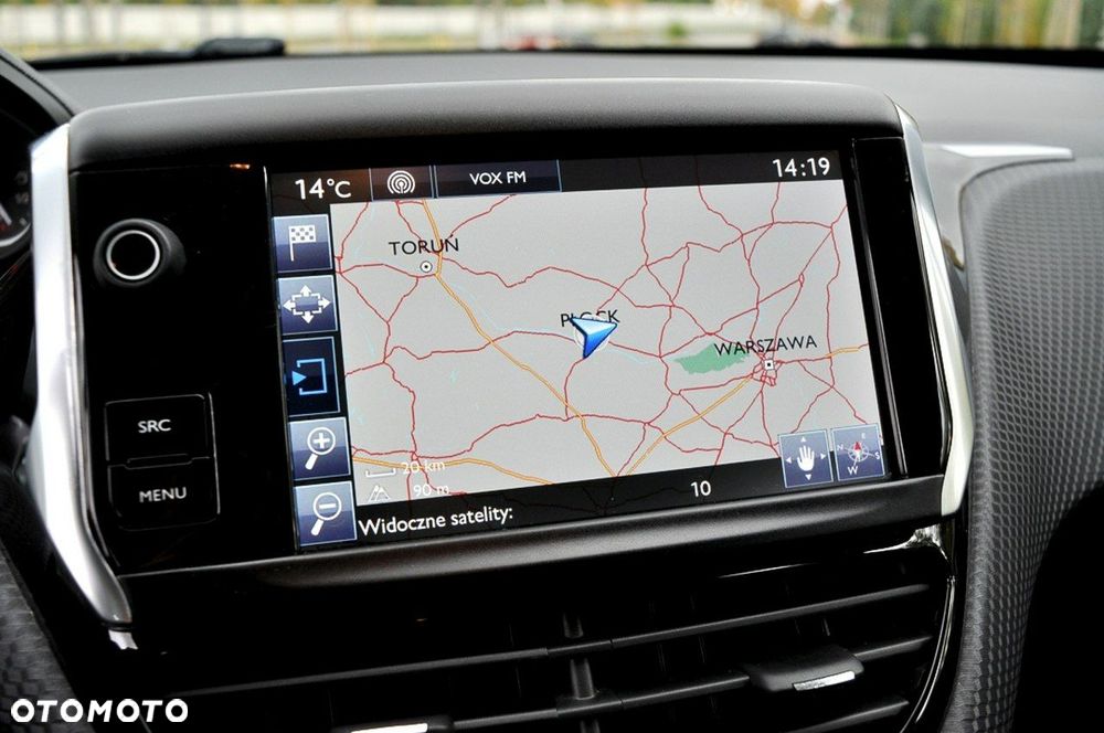 Peugeot 2008 1.2 Pure Tech Active S&S - 21