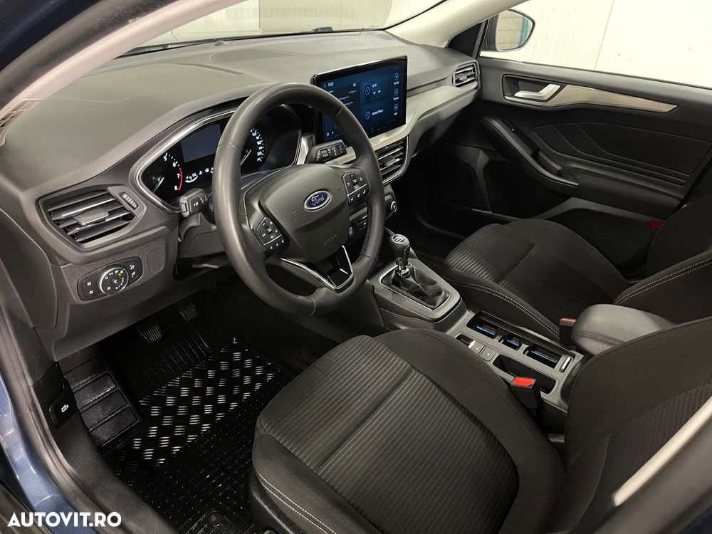 Ford Focus 1.0 EcoBoost MHEV Titanium - 6