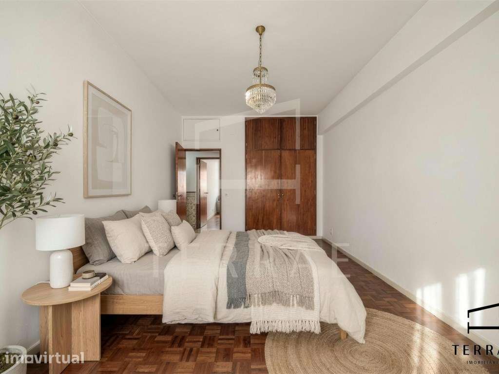 Apartamento T4, com 116 m², com elevador, localizado na Póvoa de Sa... - Grande imagem: 3/38