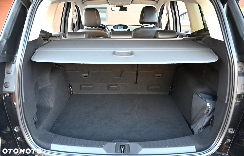 Ford Kuga - 30
