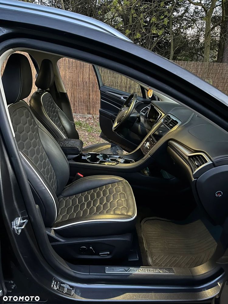 Ford Mondeo 2.0 EcoBlue Vignale - 10