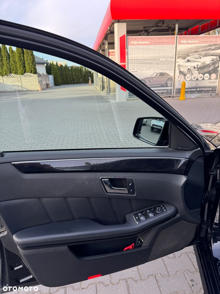 Mercedes-Benz Klasa E 350 CDI 4-Matic - 18