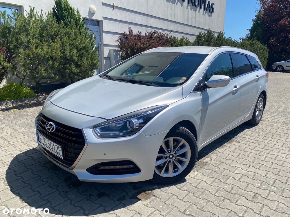 Hyundai i40 1.7 CRDi Comfort + - 4