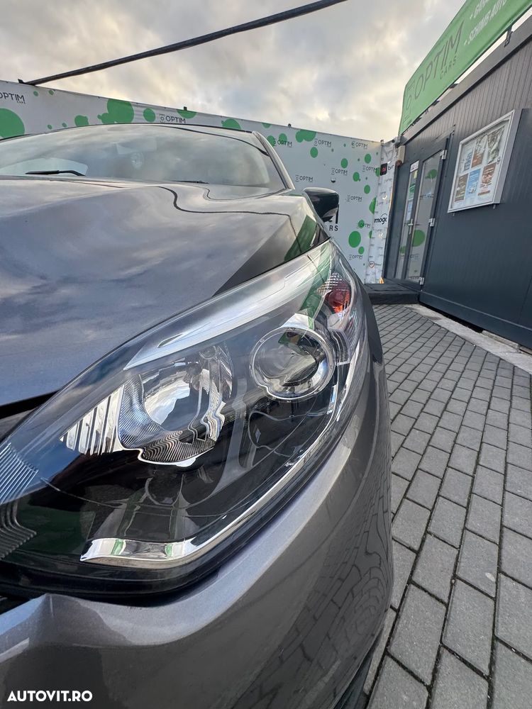 Renault Captur ENERGY TCe EDC Zen - 12