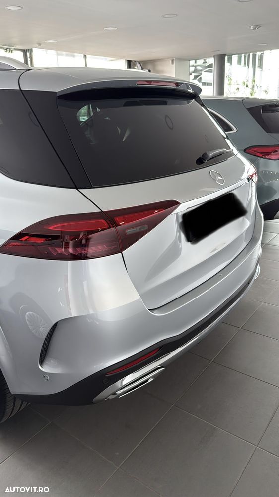Mercedes-Benz GLE 300 d 4MATIC MHEV - 3