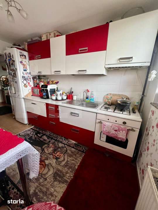 Apartament 4 camere, 100  mp, decomandat, cartier Burdujeni - Imagine principală: 2/8