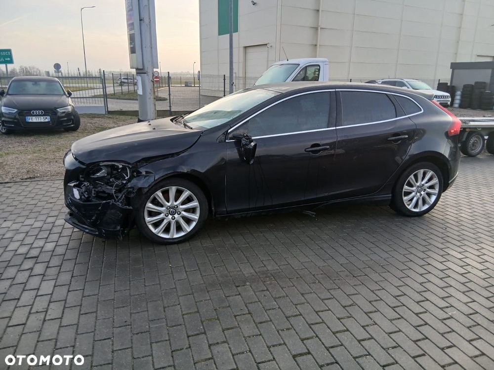 Volvo V40 D2 Geartronic Inscription - 3