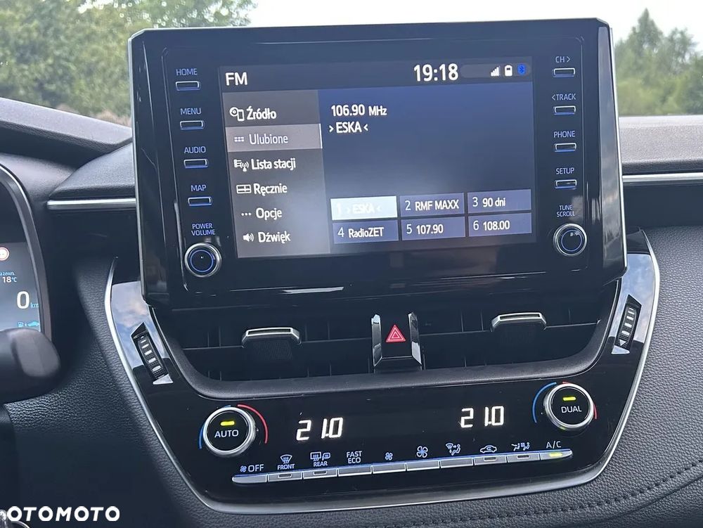 Toyota Corolla 1.5 Comfort - 27