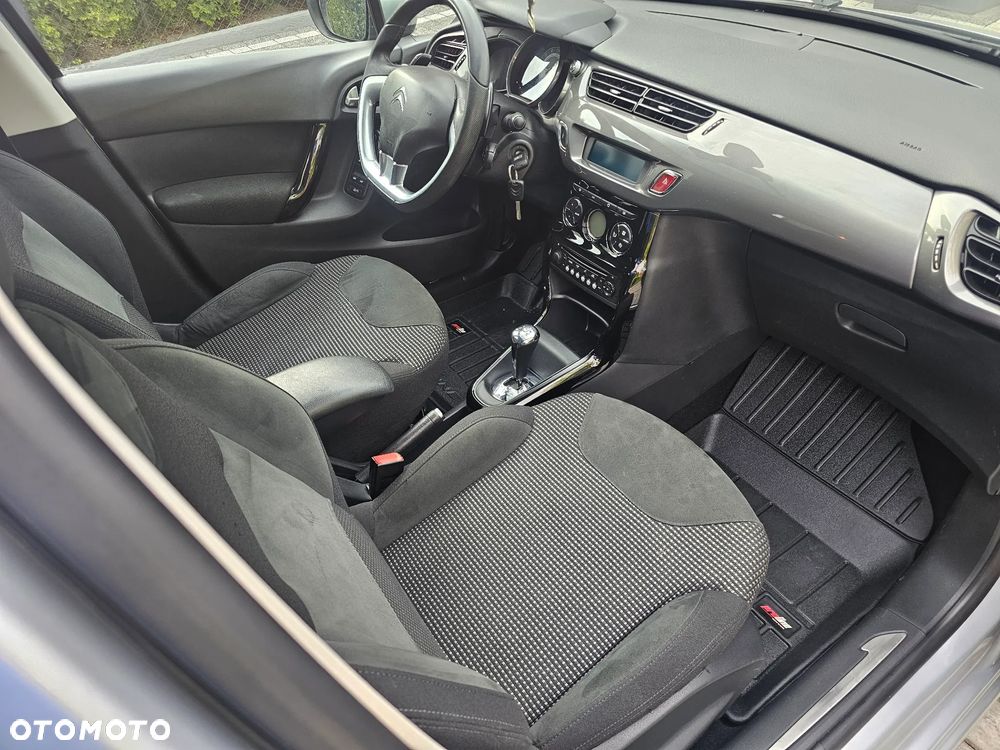 Citroën C3 1.4 VTi Exclusive MAP - 8