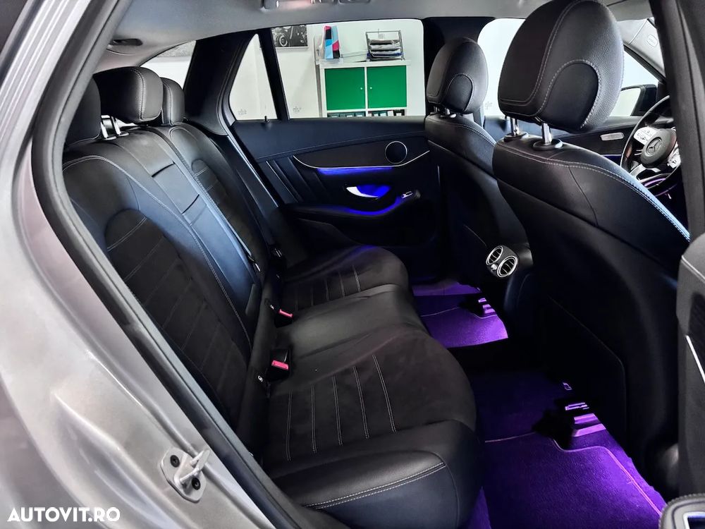 Mercedes-Benz GLC 300 e 4Matic 9G-TRONIC AMG Line Advanced - 19