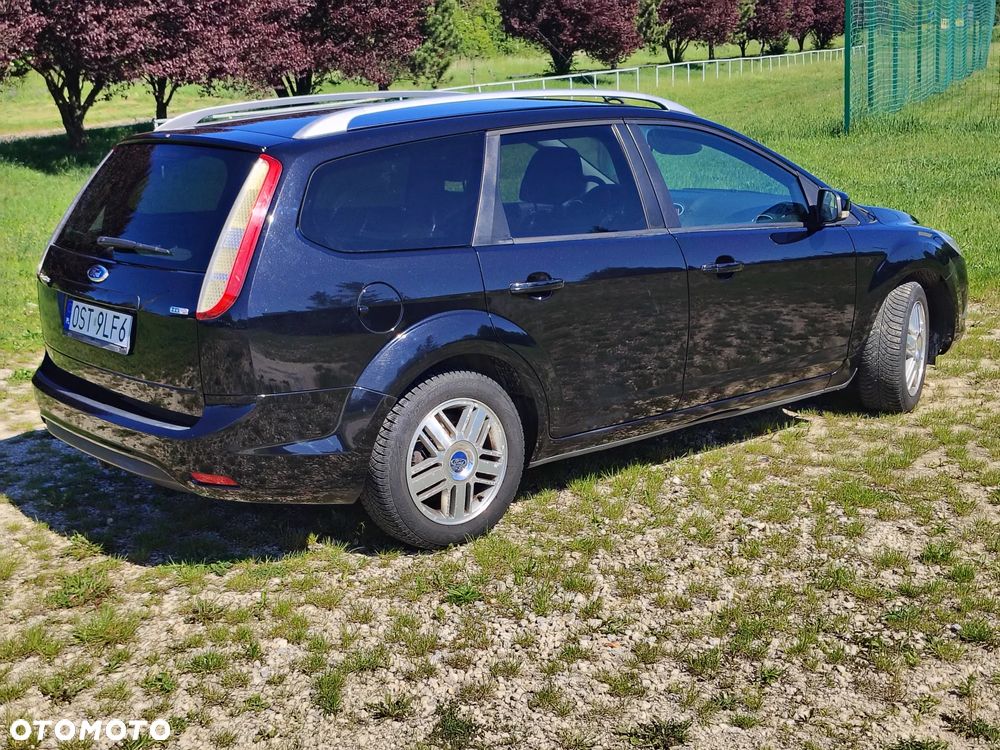 Ford Focus 1.6 TDCi Ambiente - 21