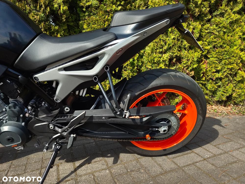 KTM Duke - 13
