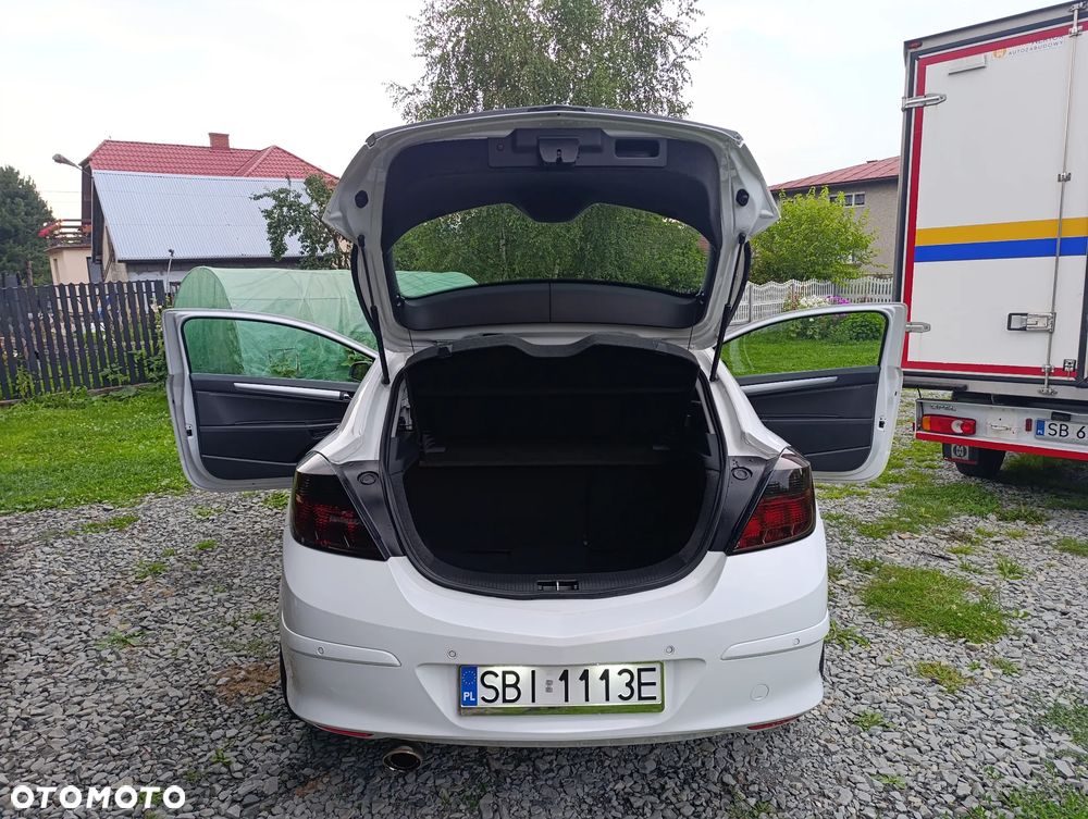 Opel Astra 1.6 - 9