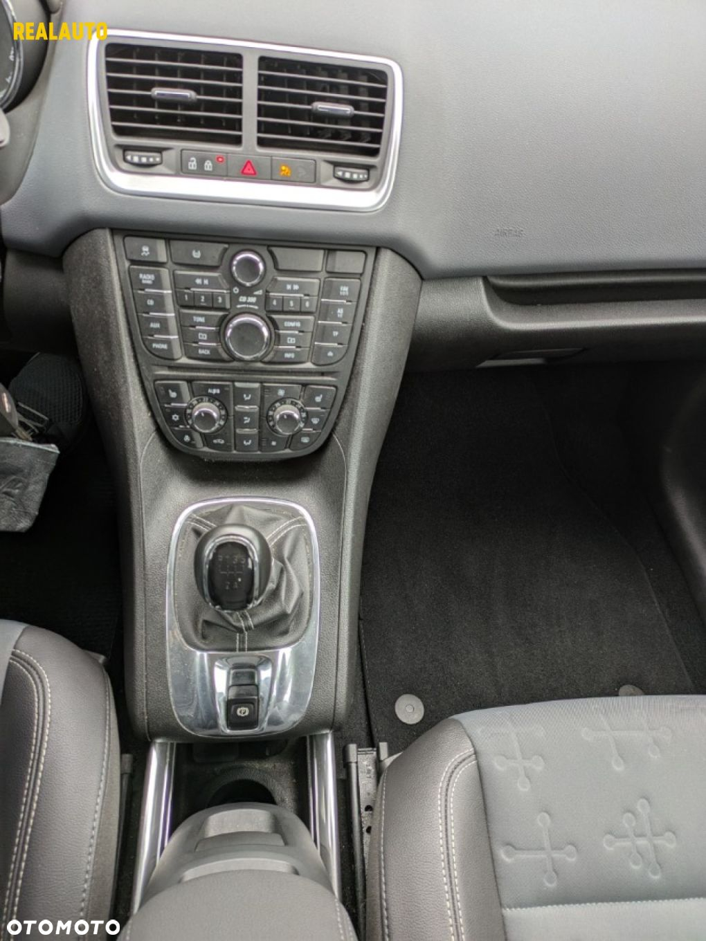 Opel Meriva - 17