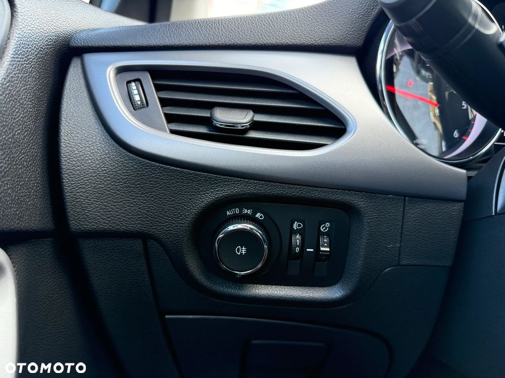 Opel Astra 1.5 CDTI Elegance S&S - 15