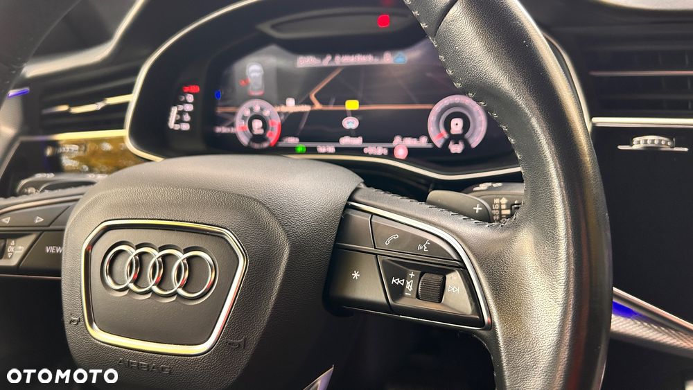 Audi Q8 - 20