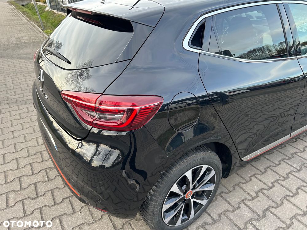 Renault Clio - 19