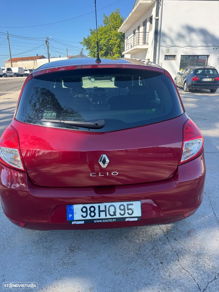 Renault Clio 1.5 dCi Privilège Luxe - 3
