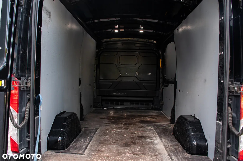 Ford Transit 350 Trend L2H2 - 24