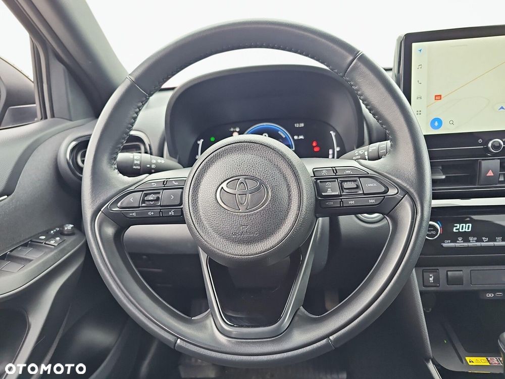 Toyota Yaris Cross - 18