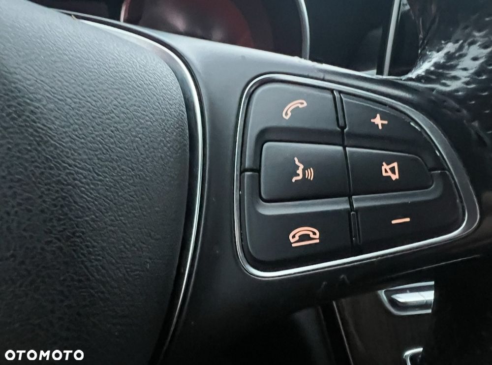 Mercedes-Benz Klasa C 300 7G-TRONIC Exclusive - 28