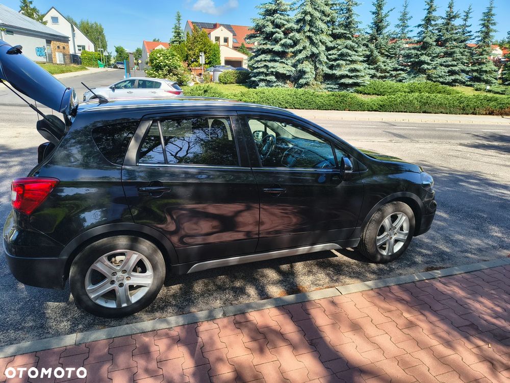 Suzuki SX4 S-Cross 1.0 T Comfort - 4