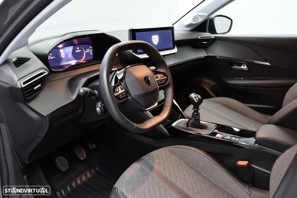 Peugeot 208 1.2 PureTech Allure - 21