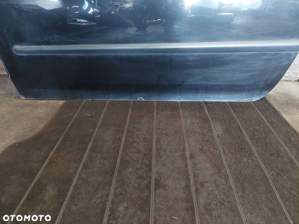 DRZWI KOMPLETNE LEWY PRZÓD VOLKSWAGEN GOLF V 3D LC9Z - 2