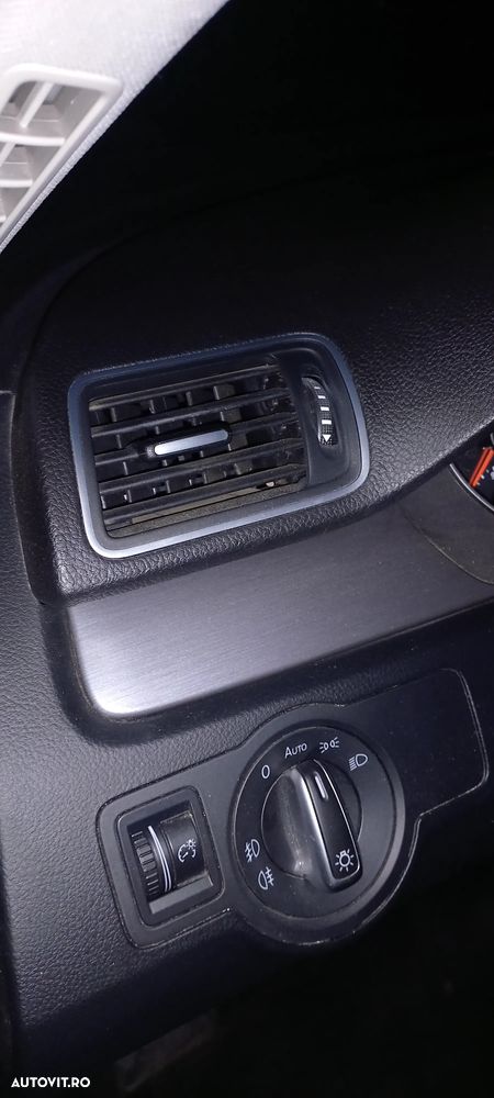 Volkswagen Passat 2.0 TDI 4Motion DSG BlueMotion Tech Highline - 12