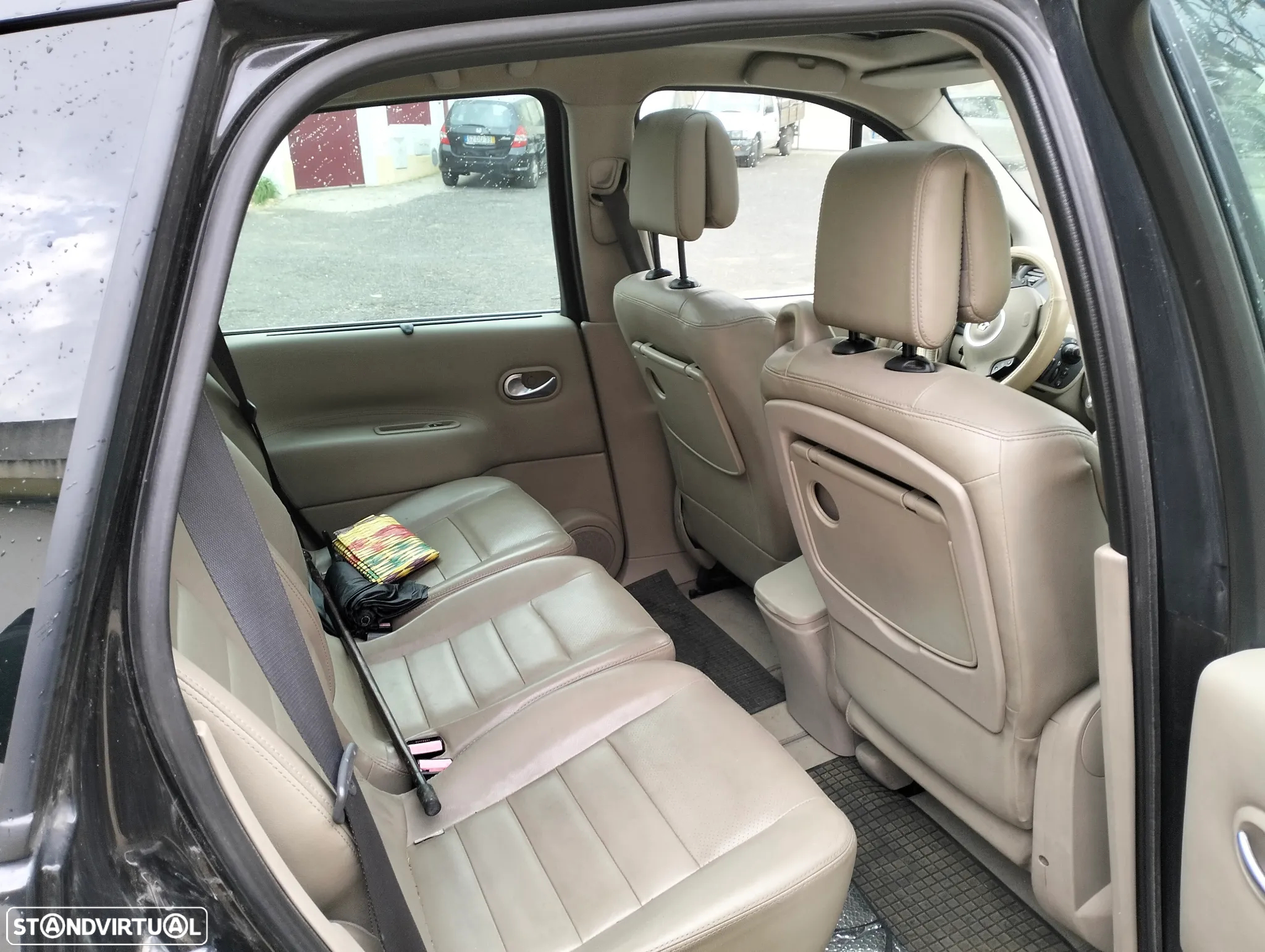 Renault Grand Scénic 1.5 dCi Luxe 7L. - 6
